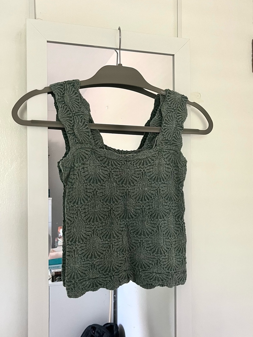 South Moon Under Textured Crochet-Style Tank Top in Forest Green